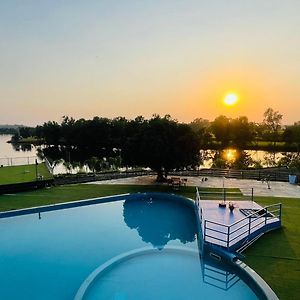 Amigos Lake Resort-Igatpuri, Maharashtra
